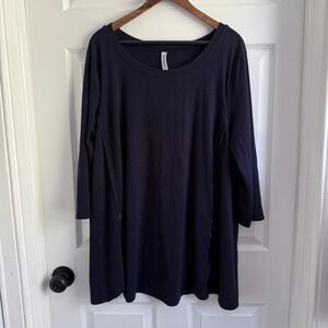 Zenana Premium Navy Blue 3/4 Sleeve Side Button Tunic Top Plus Size 3X